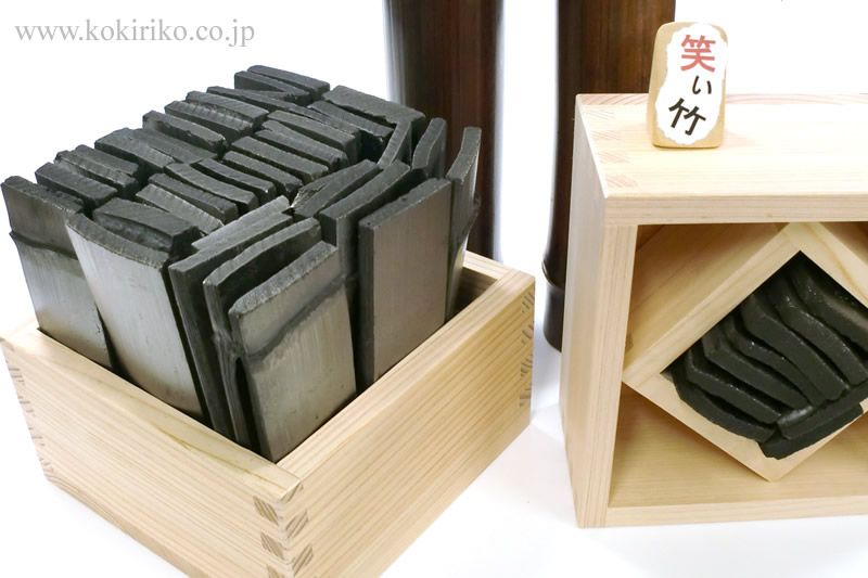 氣�まぐれ本舗ねっと＞ 新春セット 燻し竹の笑い竹＆竹炭インテリア輝き枡